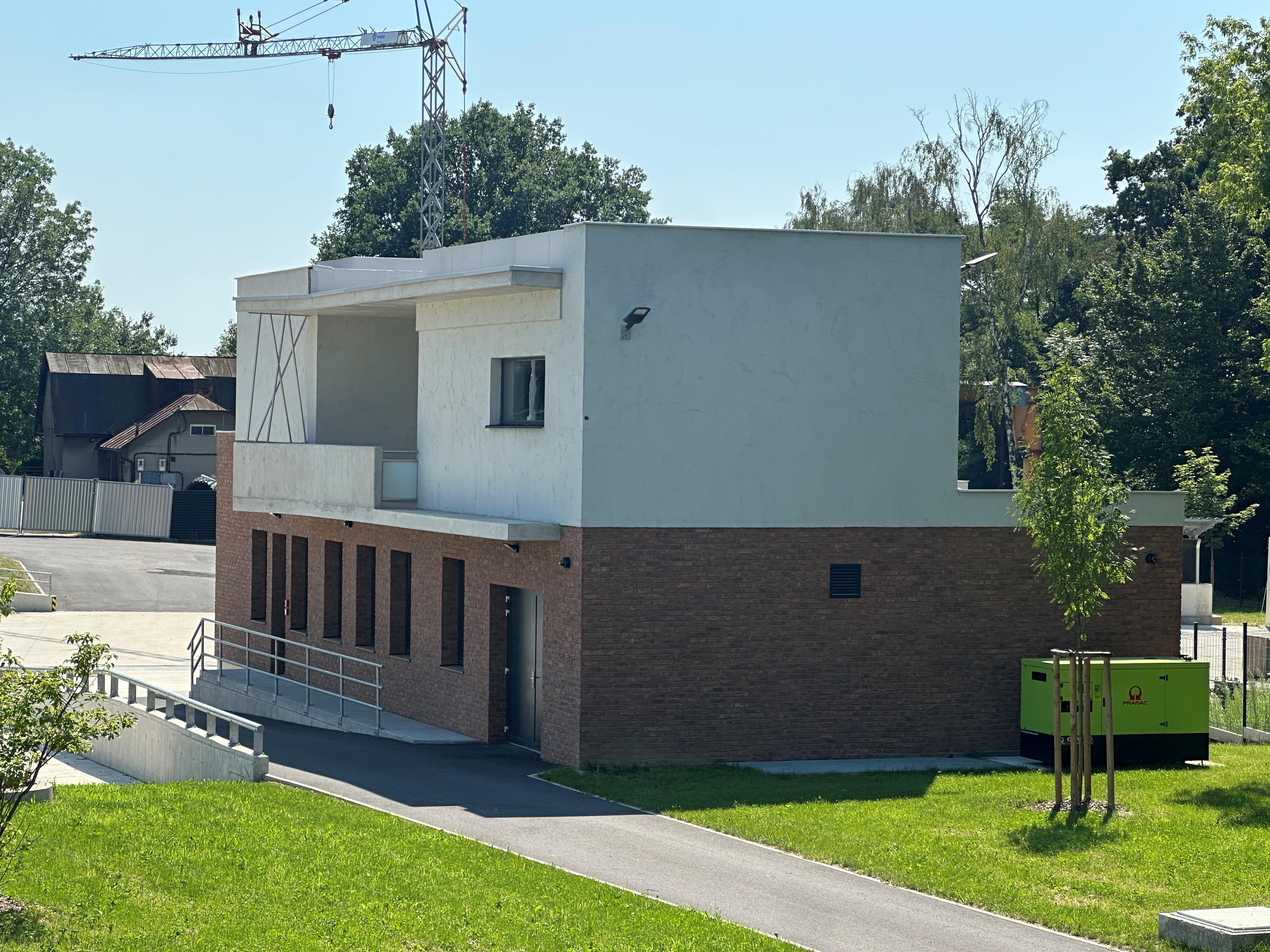 Dokončení rekonstrukce objektu C2 a rekonstrukce objektu E v areálu